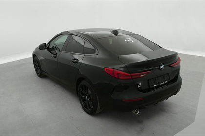 BMW 218 218iA Sportline Navi PDC av-ar