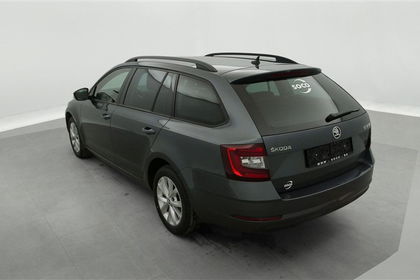 Skoda Octavia 1.6 CR TDi Ambition  Navi / PDC av+ar