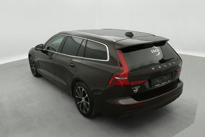 Volvo V60 2.0 D3 150cv Momentum NAVI / FULL LED / PDC AV+AR / JA 17"