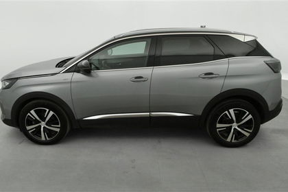 Peugeot 3008 1.5 BlueHDi GT EAT8 NAVI / S-CUIR / FULL LED