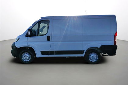 Peugeot Boxer 2.2 BlueHDi 140cv L1H1 NAVI / CAMERA / CRUISE