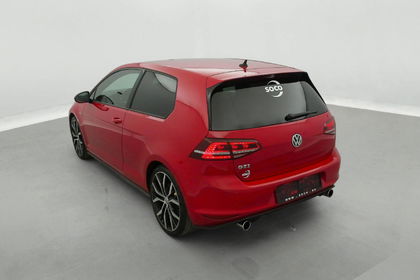 Volkswagen Golf GTI 2.0 GTI 221cv **NAVI/ALCANTARA/RADAR**