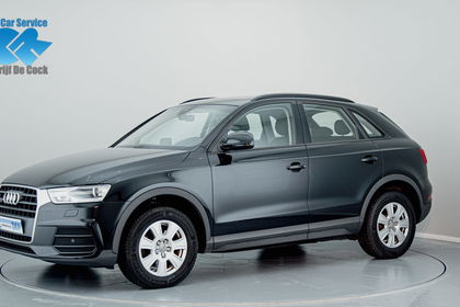 Audi Q3 **VEEL OPTIES!** OPEN DAK/ NAVIGATIESYSTEEM/ **PARKEERSENSOREN!**