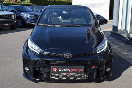 Toyota Yaris GR SPORT HIGH PERFORMANCE