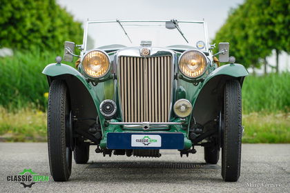 mg-tc-1947-almond-green-tan-leather-01b