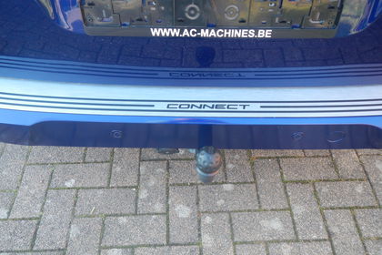 ford-transit-connect-bleu-5