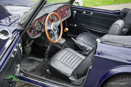 triumph-tr6-tr-6-1971-dark-blue-bleu-fonce-dunkelblau-05