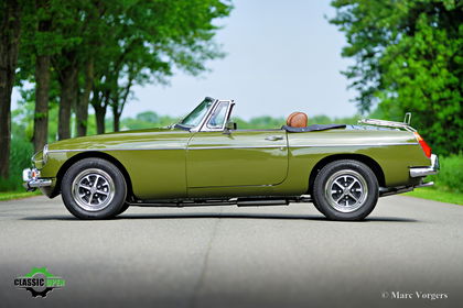 mg-mgb-roadster-1975-tundra-green-vert-grun-groen-03