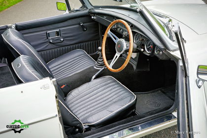 mg-mgb-roadster-1970-rhd-old-english-white-blanc-weiss-wit-05-radiant