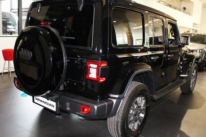 Jeep Wrangler Sahara 4xe PHEV