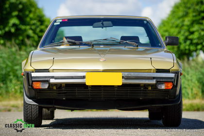 fiat-x1-9-1981-gold-goud-metallic-or-metallique-01a