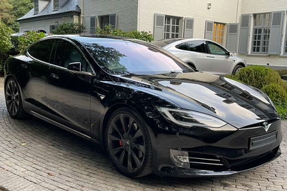 Tesla Model S Performance Dual Motor- FSD !