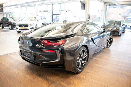 BMW i8 COUPE, HEAD-UP, HARMAN/KARDON, LED, 360°CAM, DRIVING ASSISTANT