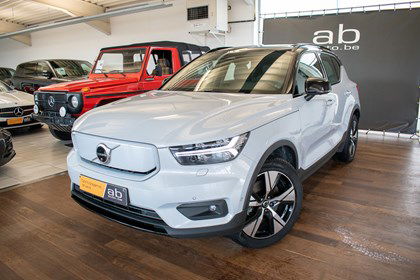 Volvo XC 40 P8 RECHARGE, PANO, HARMAN/KARDON, APPLE CARPL, PILOT ASSIST