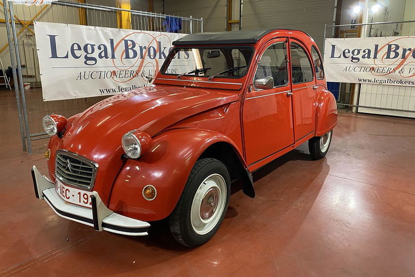 Citroen 2CV 6 Spécial (Marge)