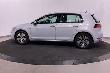 Volkswagen  e-Golf/Navi/Sensoren voor en achter