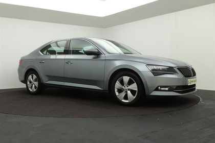 Skoda Superb Ambition/1.4TSI/150PK/DSG/Navi/ParkPilot/Xenon