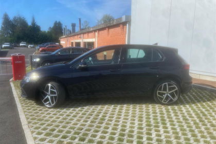 Volkswagen Golf VIII 2.0 TDI SCR 85 kW (115 ch) 6 vitesses manuel