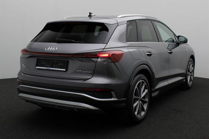 Audi Q4 e-tron S-Line 204pk / GPS / Leder / Cruise Control / App Connect