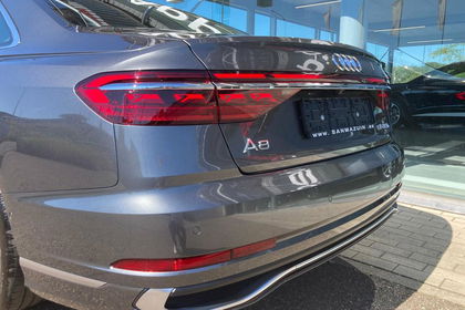 Audi A8 60 TFSI e quattro 340(462) kW(ch)*S-line* Sièges sports "S"