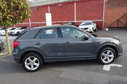 Audi Q2 Audi Q2  Sport 30 TDI  85(116) kW(ch) 6 vitesses