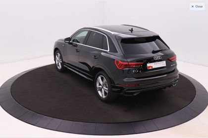 Audi Q3 Audi Q3 S line  Business Edition  35 TFSI  110(150) kW(ch) S tronic