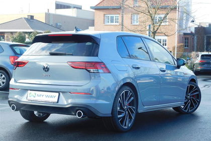 Volkswagen Golf VIII GTI 2.0 TSI 245pk DSG 19" / DCC / camera / nieuwe auto !