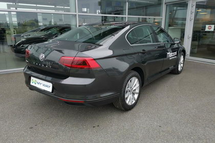 Volkswagen Passat 1.5 TSI OPF 110 kW (150 ch) 7 vitesses DSG