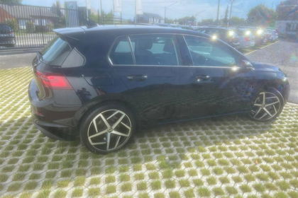 Volkswagen Golf VIII 2.0 TDI SCR 85 kW (115 ch) 6 vitesses manuel