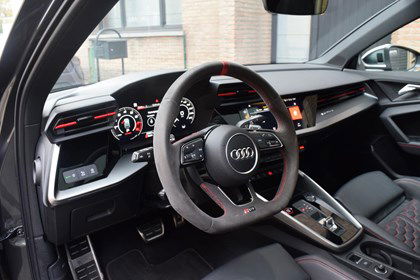 Audi RS3 2.5 TFSI Quattro S-tronic - XPEL / MATRIX / PANO 