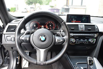 BMW Série 3 i XDRIVE TOURING  M-PACK - NAVI / LEDER / LED