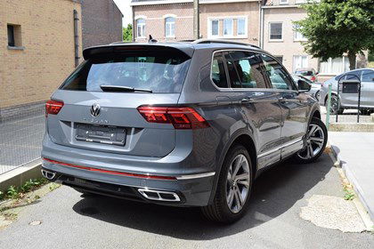 Volkswagen Tiguan 1.5 TSI R-Line DSG - NAVI / LED / LEDER / OPENDAK