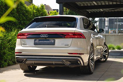 Audi Q8 55 TFSI QUATTROS-Line Vikunja Beige!