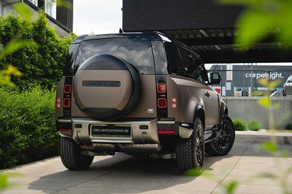 Land Rover Defender 90 X-dynamic