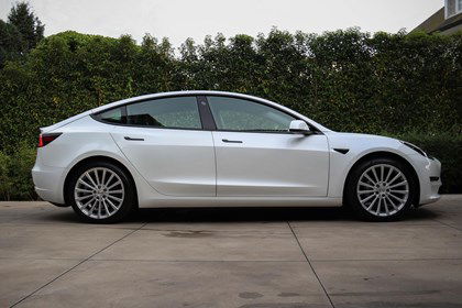 Tesla Model 3 Long Range