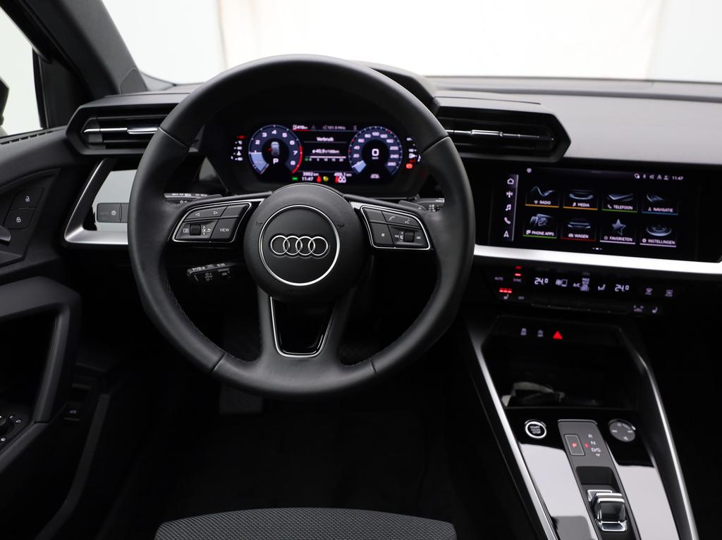 Audi A3 Sportback ADVANCED 30 TFSI 110 PK S-tronic / Apple Carplay / PDC Rear / Cruise Control