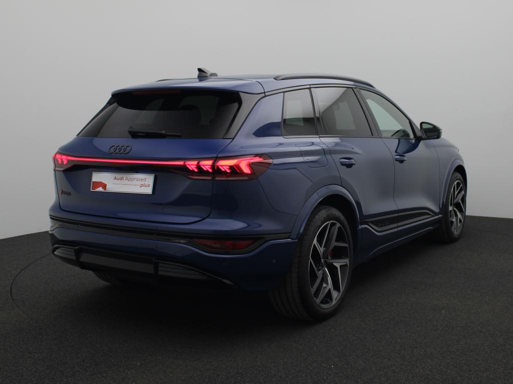 Audi SQ6 e-tron Edition one Blue e-Tron 100 kWh Quattro 489 PK / Open Dak / ACC / Apple Carplay