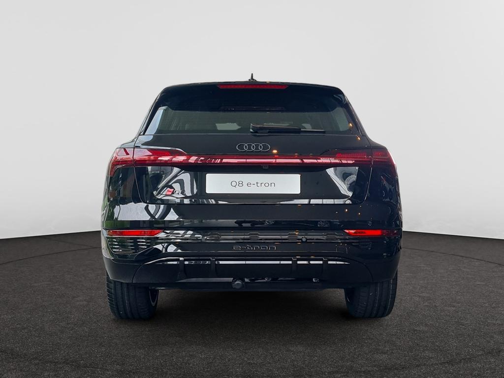 Audi Q8 e-tron S-LINE - 50 - 89 KWH - 340 PK - QUATTRO