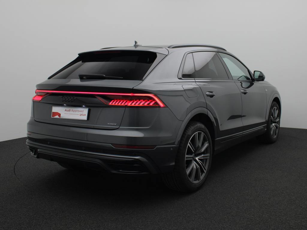 Audi Q8 S-Line 60 TFSI-e 462 PK QUATTRO Tiptronic / Open Dak / Leder / Camera