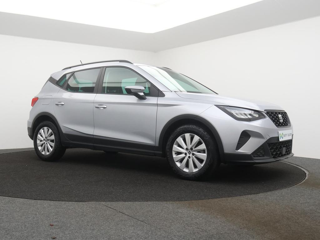 SEAT Arona Arona Move! Navi 1.0TSI 110pk *AUTOMAAT*¨NAVI*BLTH*CRUISE*PDC*APP CONNECT