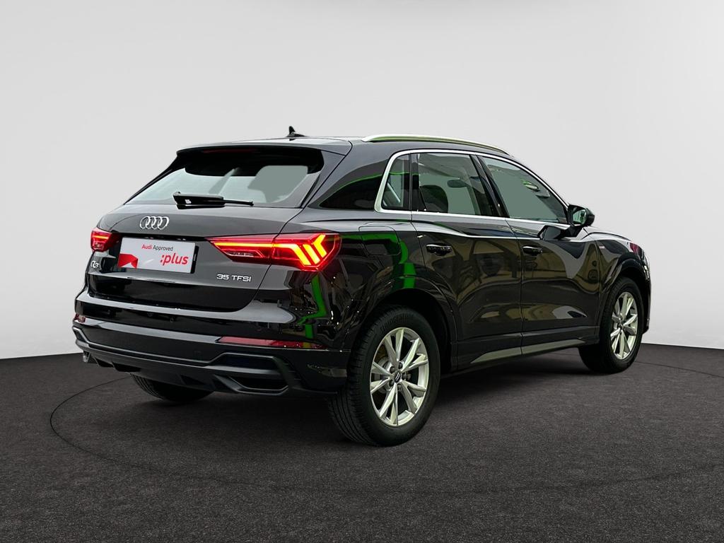 Audi Q3 Audi Q3  S line 35 TFSI  110(150) kW(ch) S tronic