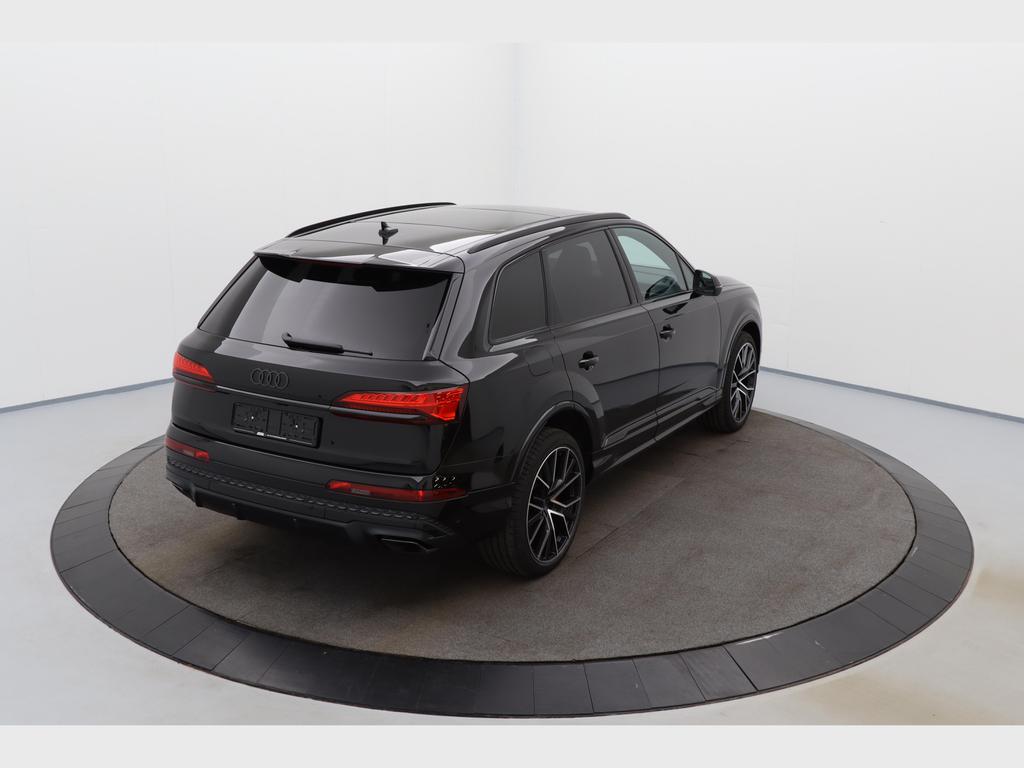 Audi Q7 60 TFSI e Quattro PHEV S line Tiptronic (360 kW)