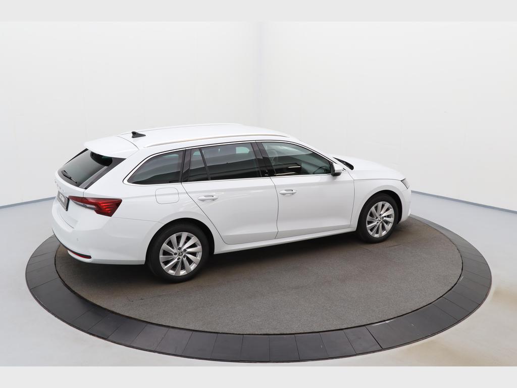 Skoda Octavia Combi CORPORATE 1,5 TSI 115 PK DSG-7 AUTOMAAT