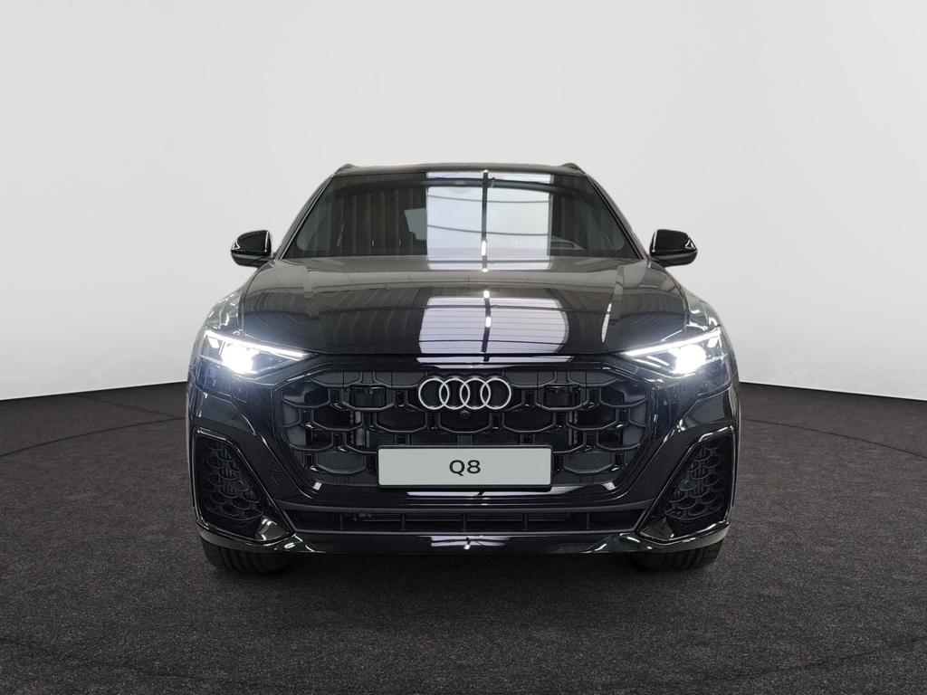 Audi Q8 SUV Audi Q8 SUV 60 TFSI e quattro 360(490) kW(pk) tiptronic