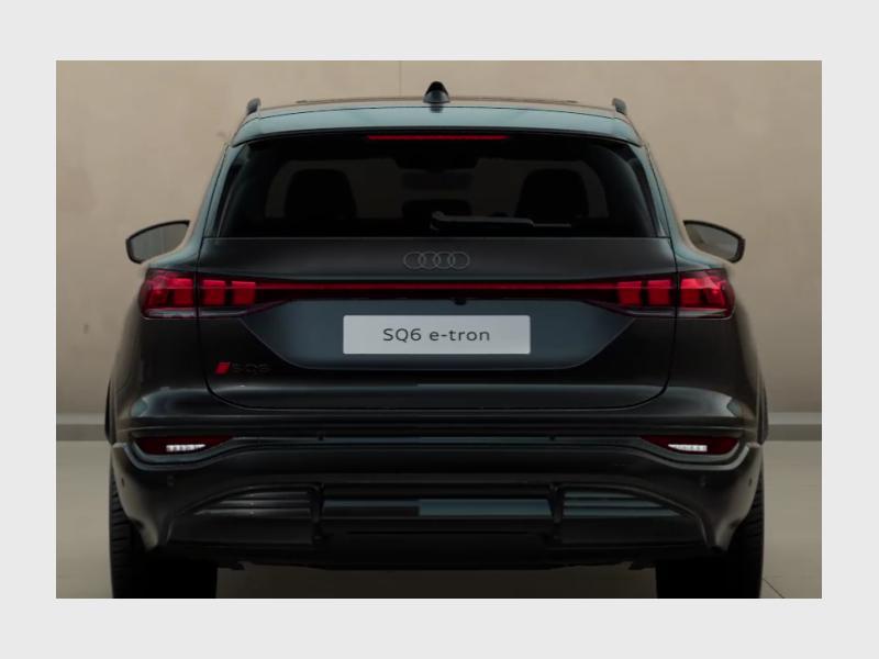 Audi SQ6 e-tron SQ6 Etron 360 Kw