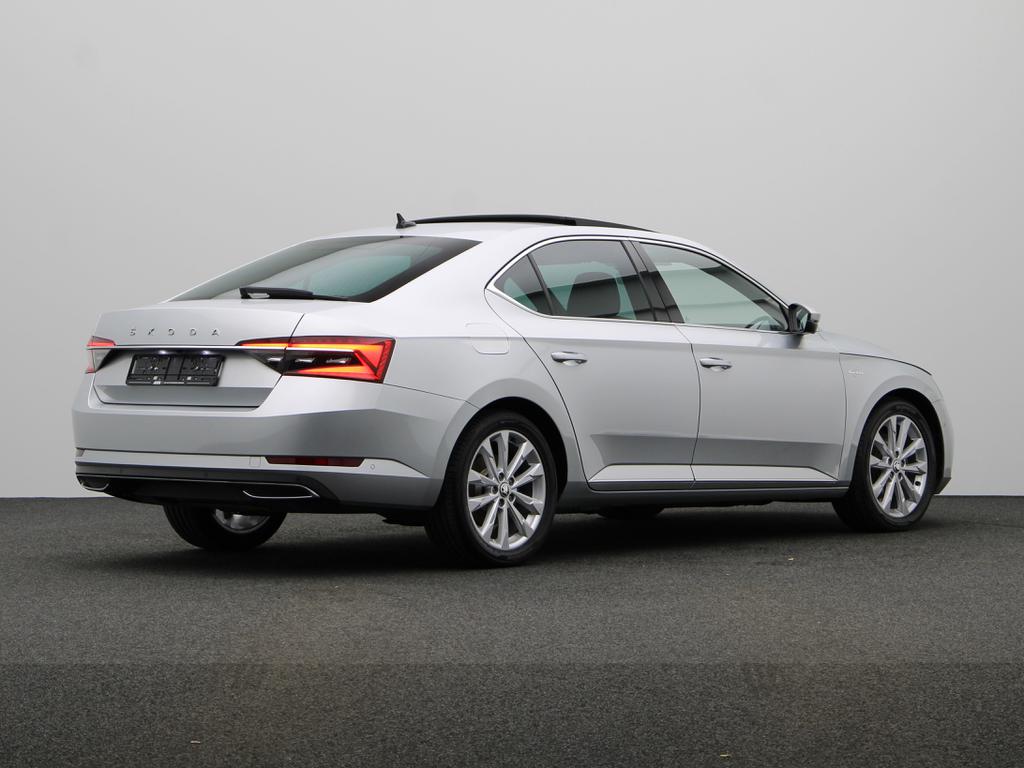 Skoda Superb L&K 2.0 TDI 150 PK DSG AUTOMAAT