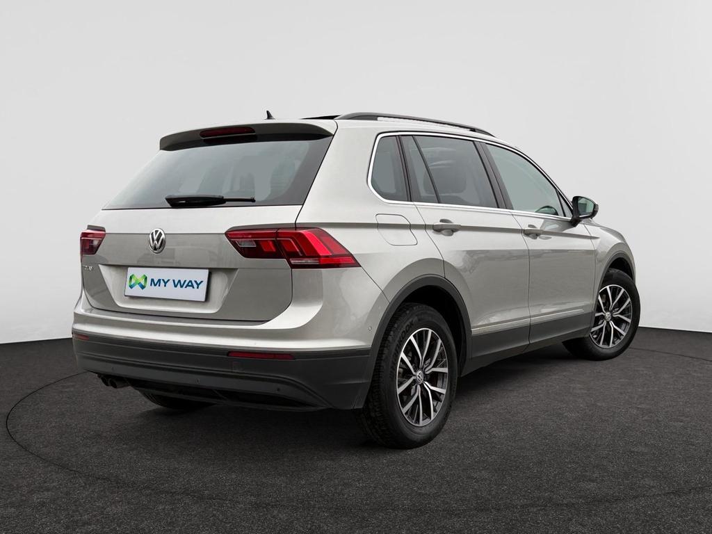 Volkswagen Tiguan Comfortline 1.5 TSI /// volledige lederen interieur /// panoramisch schuifdak /// elektrische kofferklep