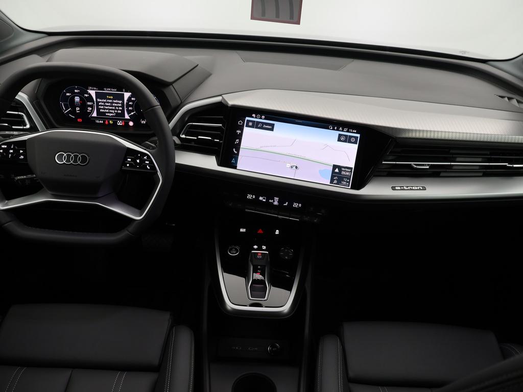 Audi Q4 e-tron Audi Q4 40 e-tron 150 kW // Navi / Bleutooth / PDC / Camera / Adaptive cruise / Sportzetels / ...