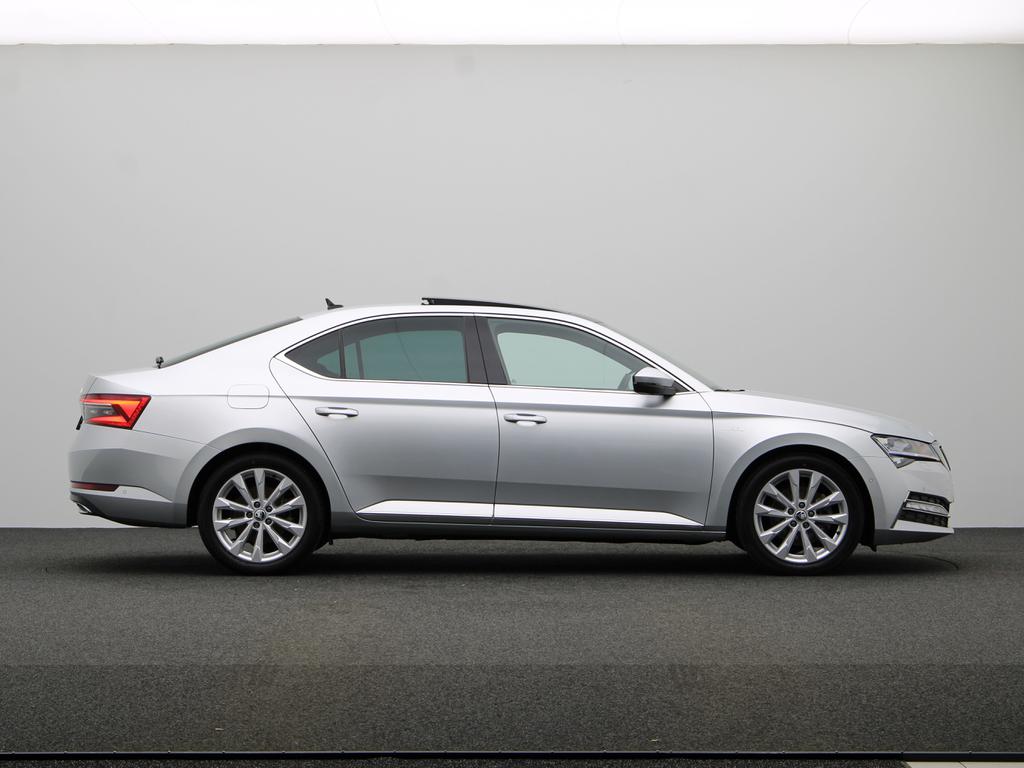 Skoda Superb L&K 2.0 TDI 150 PK DSG AUTOMAAT