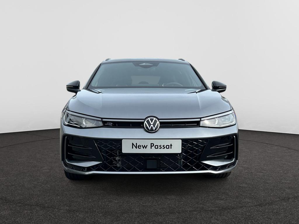 Volkswagen Passat SW Passat Variant 1.5 TSI eHybrid  R-Line Bus.Prem.DSG (150 kW)